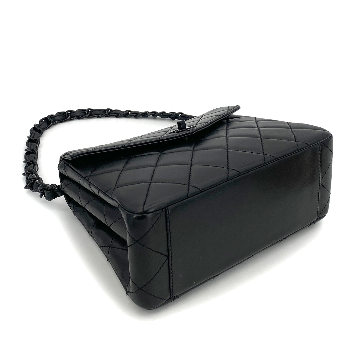 CHANEL VINTAGE PLASTIC CHAIN SHOULDER BAG BLACK LAMB SKIN 90261308