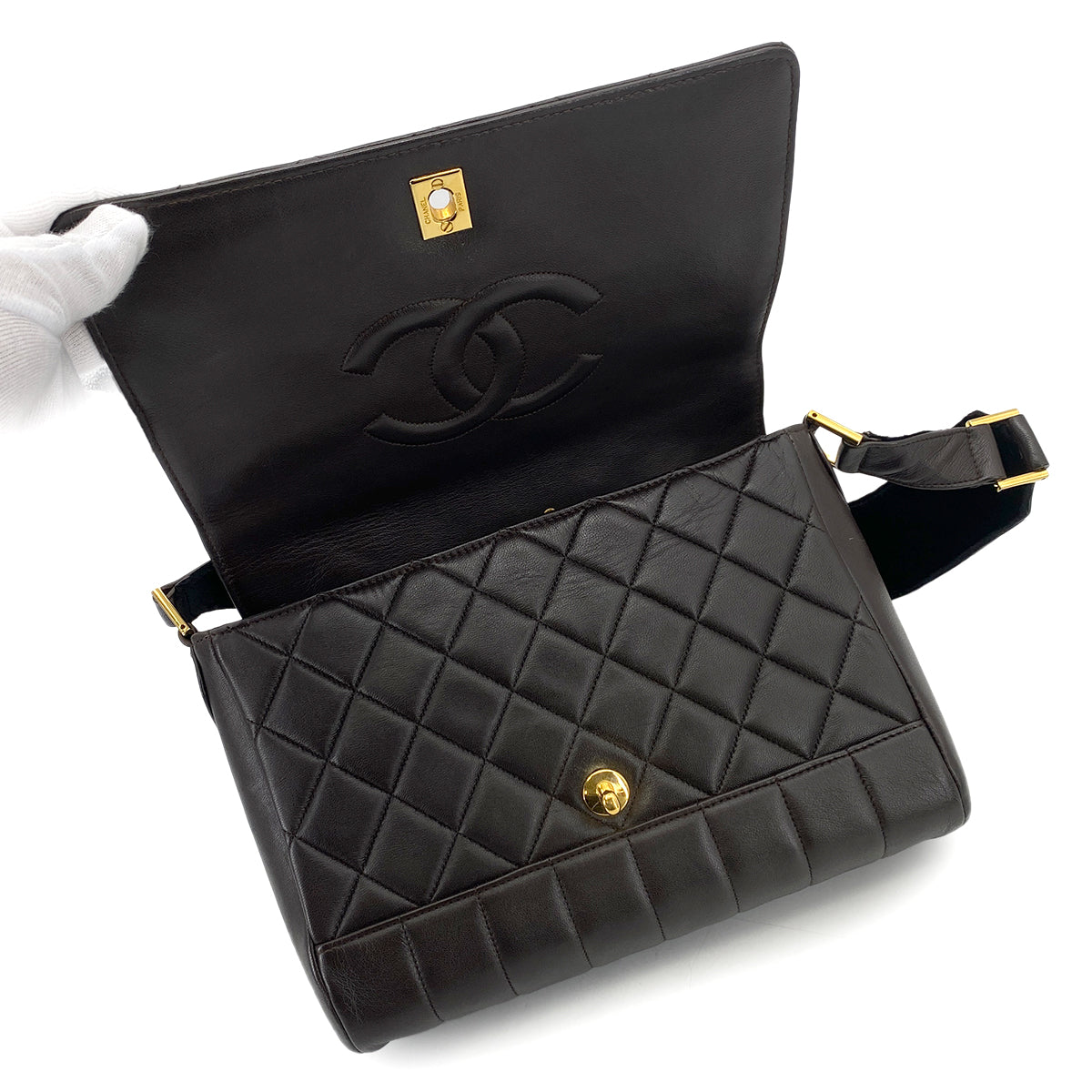 CHANEL VINTAGE MATELASSE SHOULDER BAG DARK BROWN LAMB SKIN 90261319