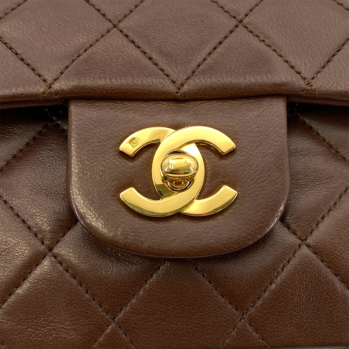 CHANEL VINTAGE CLASSIC FLAP MEDIUM CHAIN SHOULDER BAG BROWN LAMB SKIN 90261320