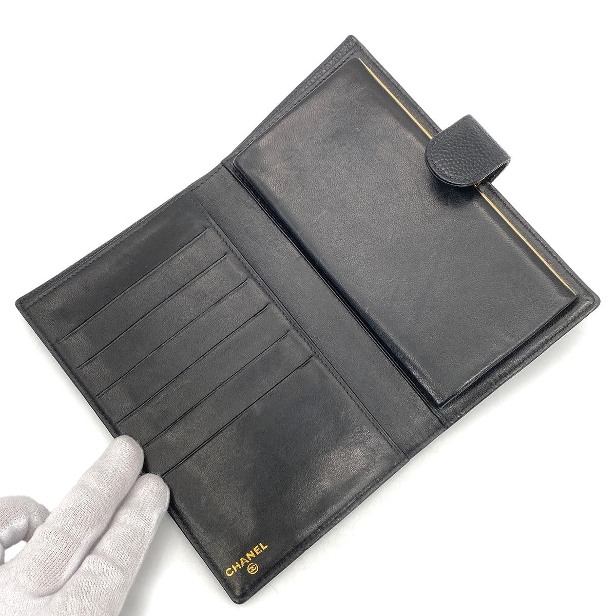 CHANEL VINTAGE BIFOLD LONG WALLET BLACK CAVIAR SKIN 90261327