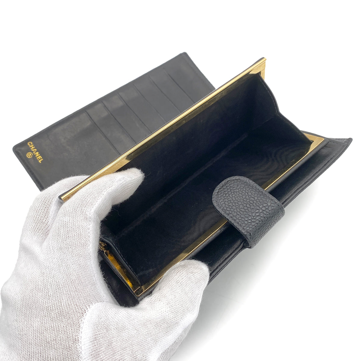 CHANEL VINTAGE BIFOLD LONG WALLET BLACK CAVIAR SKIN 90261327