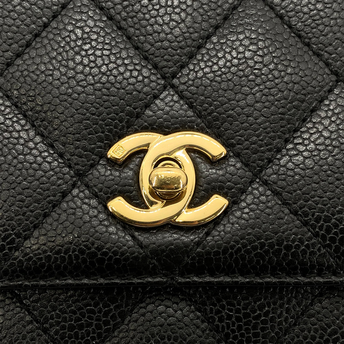 CHANEL VINTAGE MATELASSE HAND BAG BLACK CAVIAR SKIN 90261577
