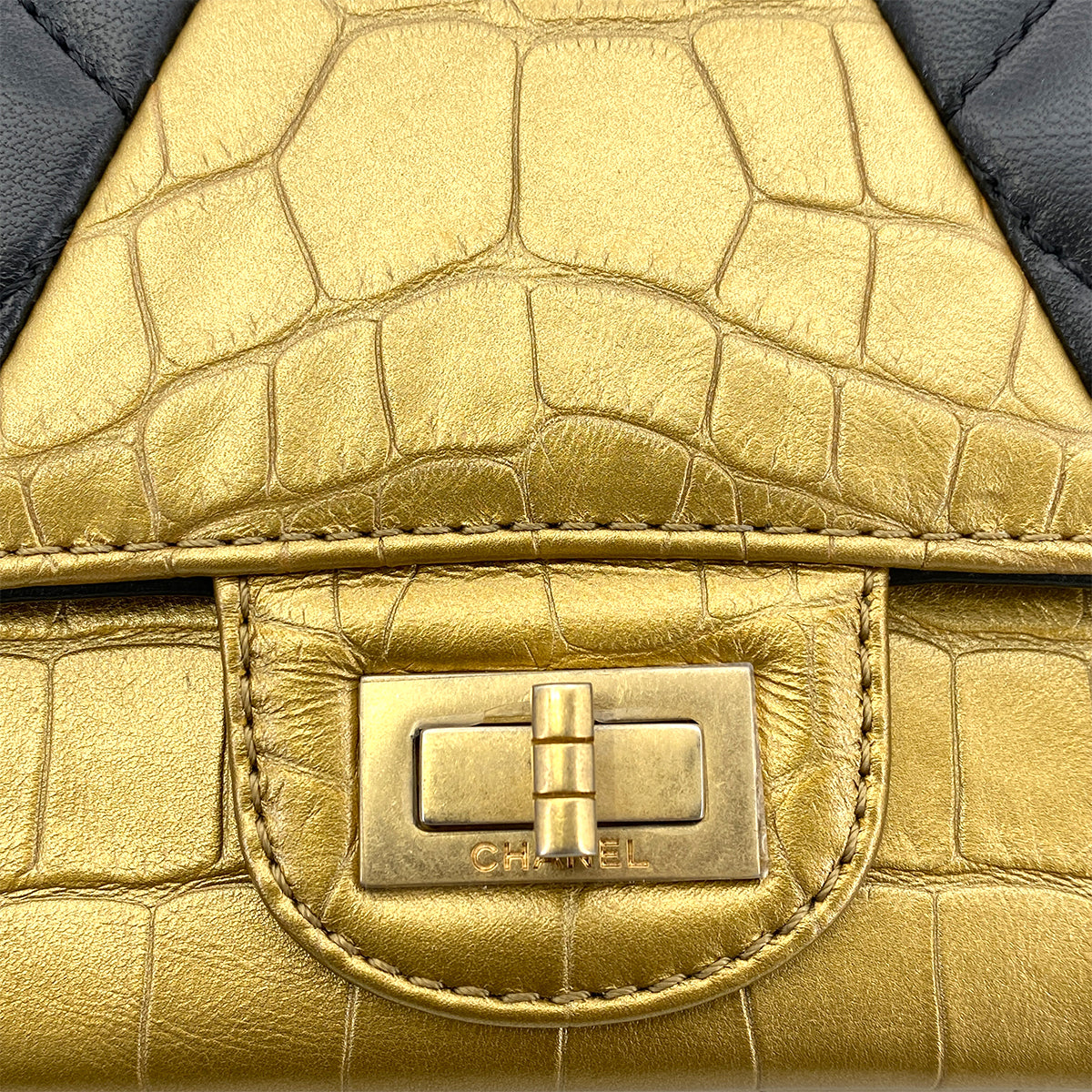 CHANEL 2.55 MEDIUM CHAIN SHOULDER BAG GOLD BLACK LAMB SKIN 90261822