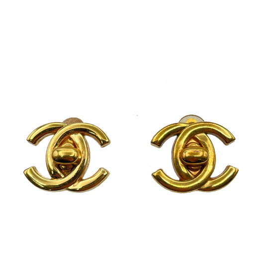 CHANEL VINTAGE EARRINGS TURN LOCK ACCESSORY 96P 90262098