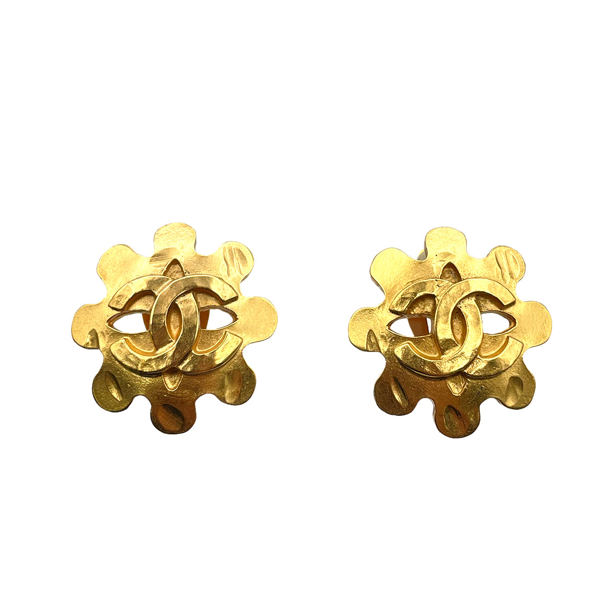 CHANEL VINTAGE EARRINGS FLOUR CUT COCOMARK ROUND ACCESSORY 94P 90262112