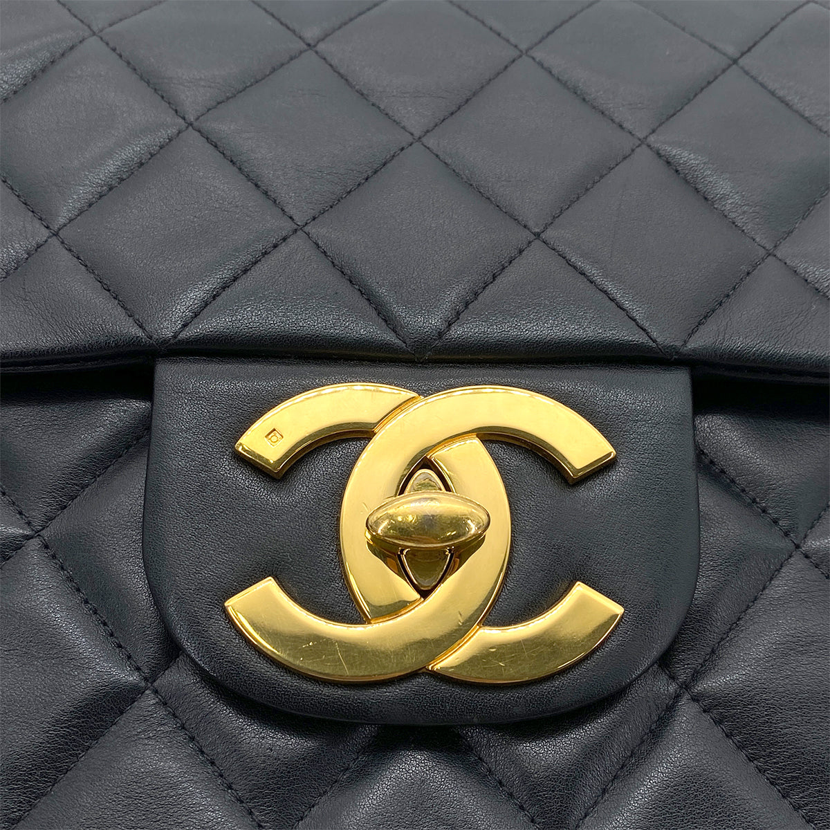 CHANEL VINTAGE MAXI MATELASSE 34 CHAIN SHOULDER BAG BLACK LAMB SKIN 90262363
