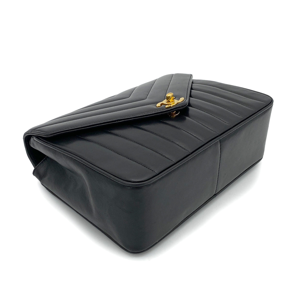 CHANEL VINTAGE CHEVRON CHAIN SHOULDER BAG BLACK LAMB SKIN 90262844