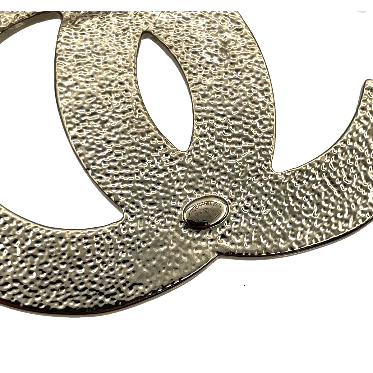 CHANEL BROACH WHITE ENAMEL COCOMARK ACCESSORY A22A 90263065