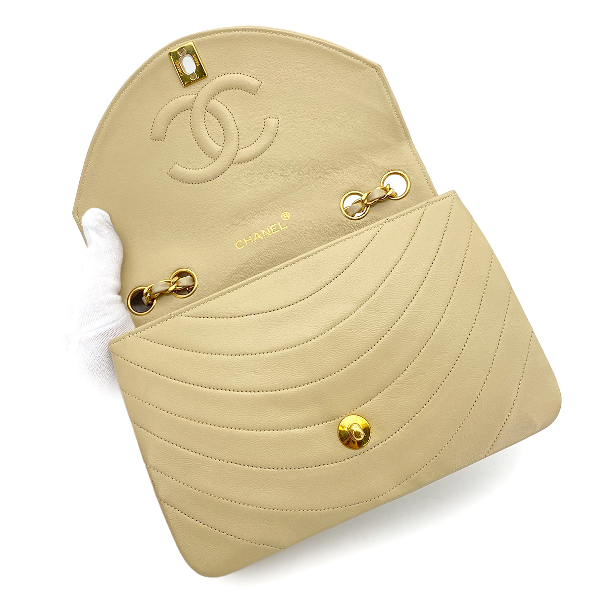 CHANEL VINTAGE HALF MOON CHAIN SHOULDER BAG BEIGE LAMB SKIN 90263077