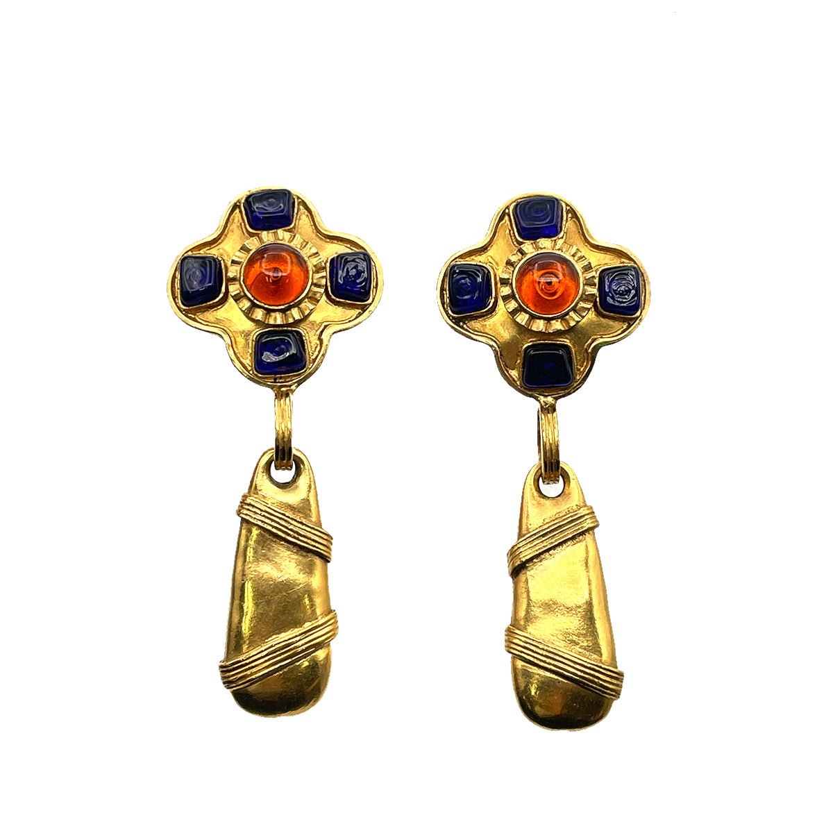 CHANEL VINTAGE EARRINGS GRIPOIX  SWING GOLD ACCESSORY 94A 90263317