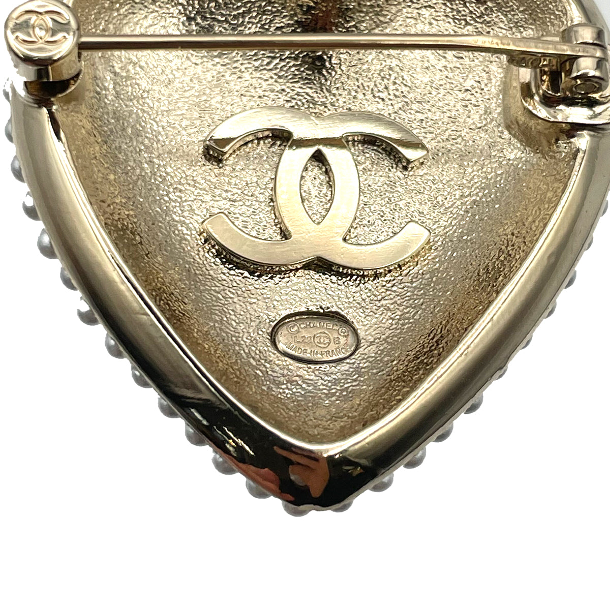 CHANEL BROACH PEARL RHINESTONE COCOMARK ACCESSORY L22B 90263323