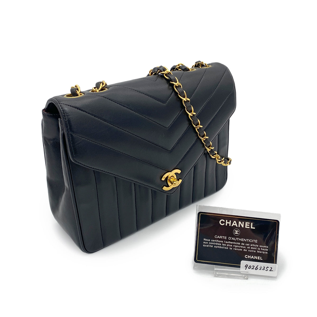 CHANEL VINTAGE CHEVRON CHAIN SHOULDER BAG BLACK LAMB SKIN 90263352