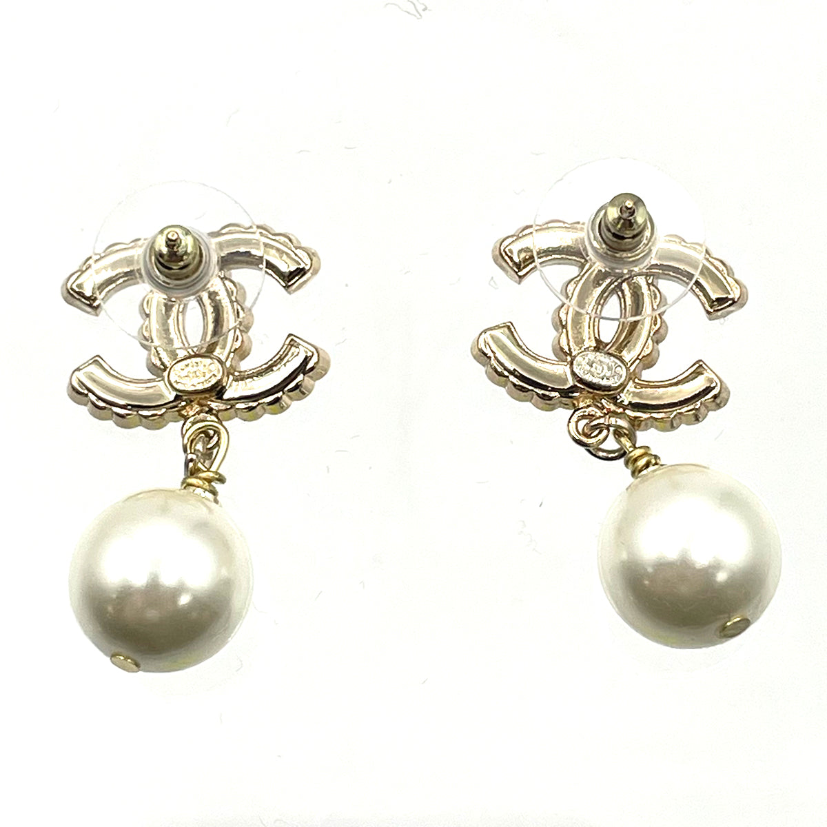 CHANEL EARRINGS COCO MARK SWING FAUX PEARL A23S 90263642