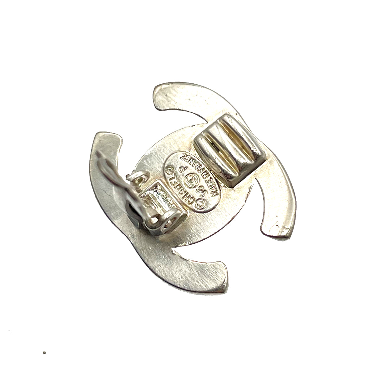 CHANEL VINTAGE EARRINGS TURN LOCK ACCESSORY 90264404
