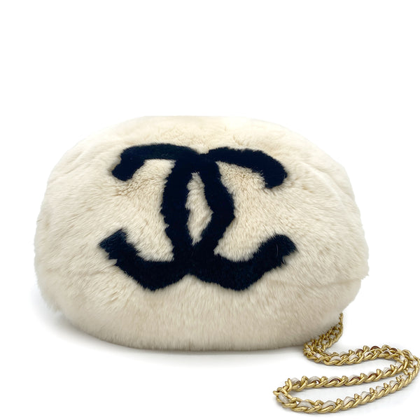 CHANEL VINTAGE COCOMARK ARM WARMER CHAIN SHOULDER BAG WHITE FUR 90265326 - PURPOSE