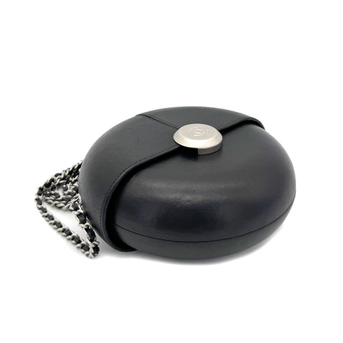 CHANEL EVENING IN THE AIR CHAIN SHOULDER BAG ROUND BLACK LEATHER 90267385 - PURPOSE