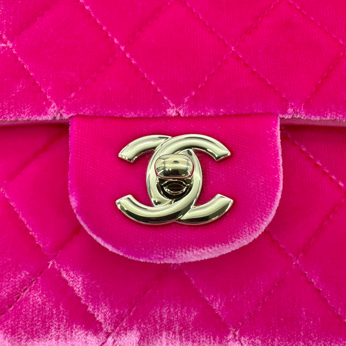 CHANEL CLASSIC FLAP MEDIUM CHAIN SHOULDER BAG PINK VELOR 90267410