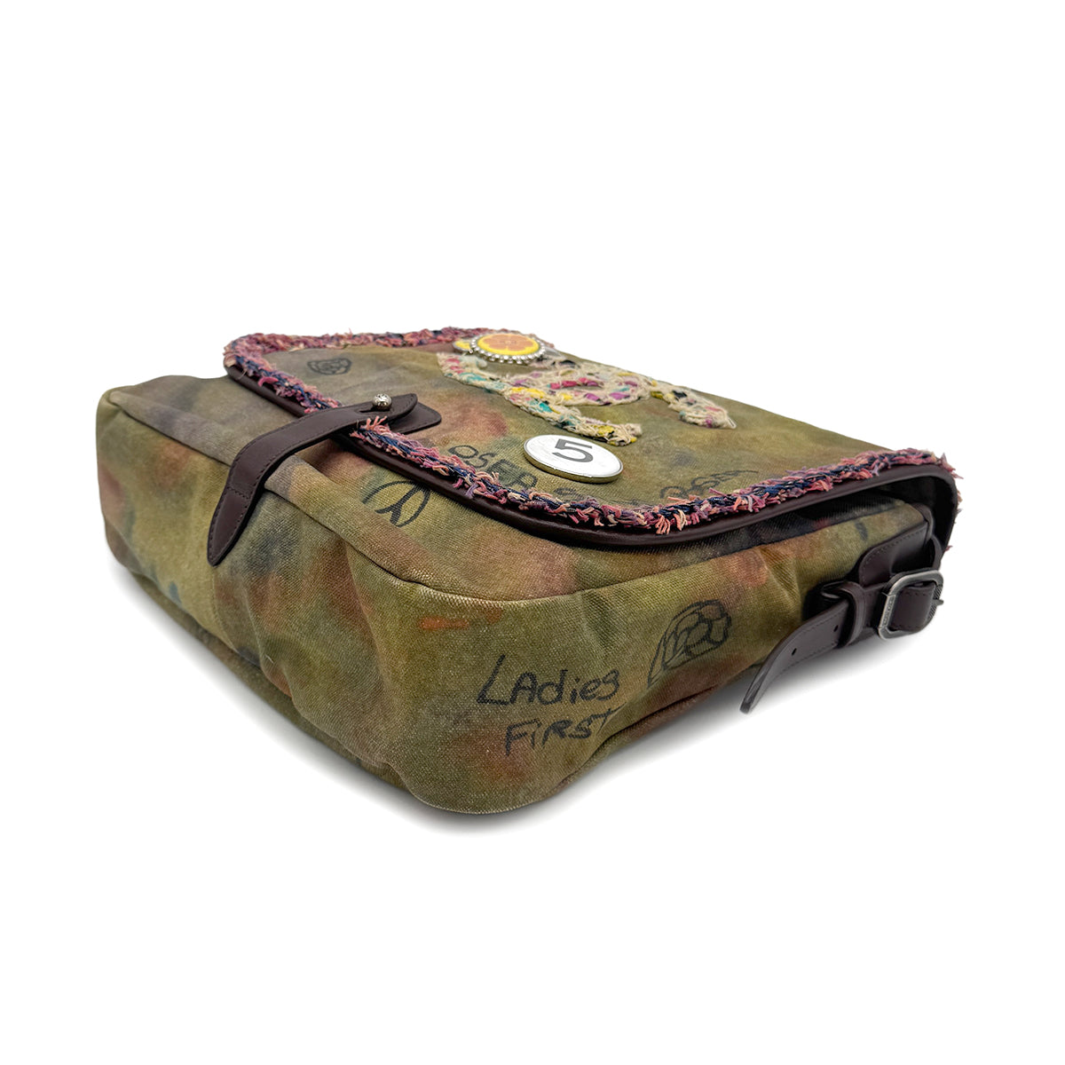 CHANEL EMBROIDERY GRAFFITI SHOULDER MESSENGER BAG CANVAS A92789 90267441