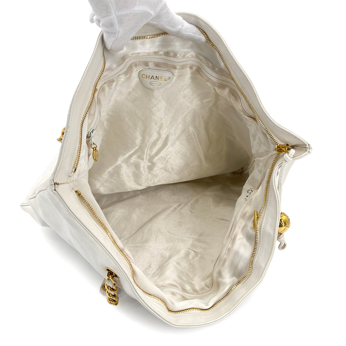 CHANEL VINTAGE BIG COCO CHAIN TOTE BAG WHITE CAVIAR SKIN 90269181