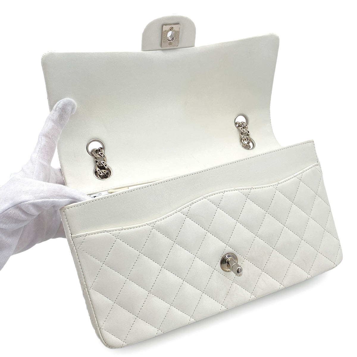 CHANEL CHAIN SHOULDER BAG WHITE LAMB SKIN 90269185