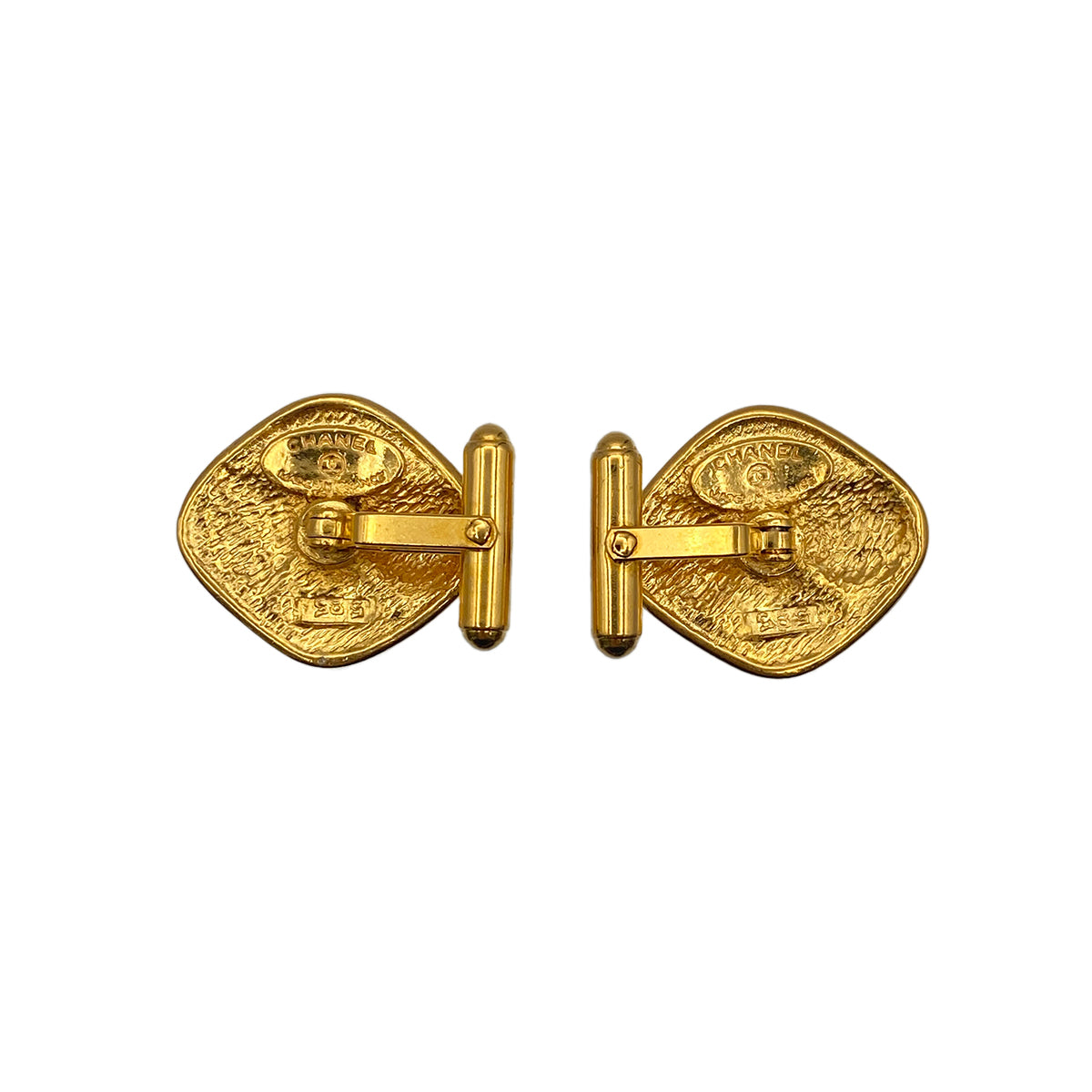CHANEL VINTAGE CUFFLINKS GOLD ACCESSORY 90270375