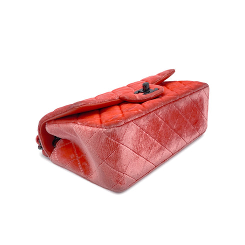 CHANEL MINI MATELASSE CHAIN SHOULDER BAG RED VELOR 90270802 - PURPOSE
