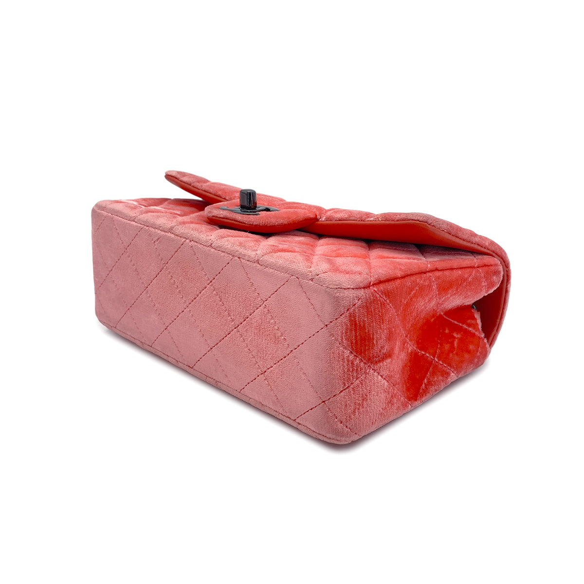 CHANEL MINI MATELASSE CHAIN SHOULDER BAG RED VELOR 90270802