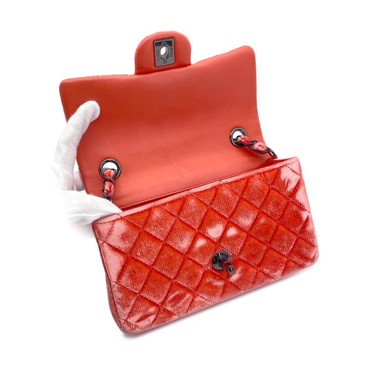 CHANEL MINI MATELASSE CHAIN SHOULDER BAG RED VELOR 90270802