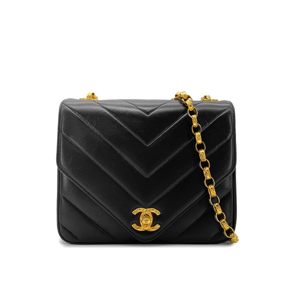 CHANEL VINTAGE CHEVRON BIJOU CHAIN SHOULDER BAG BLACK LAMB SKIN 90271718 - PURPOSE