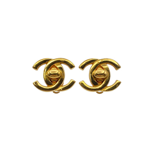 CHANEL VINTAGE EARRINGS TURN LOCK ACCESSORY 95A 90271858