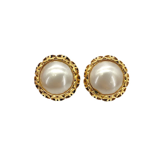 CHANEL VINTAGE EARRINGS COCOMARK FAKE PEARL ACCESSORY 94P 90271928