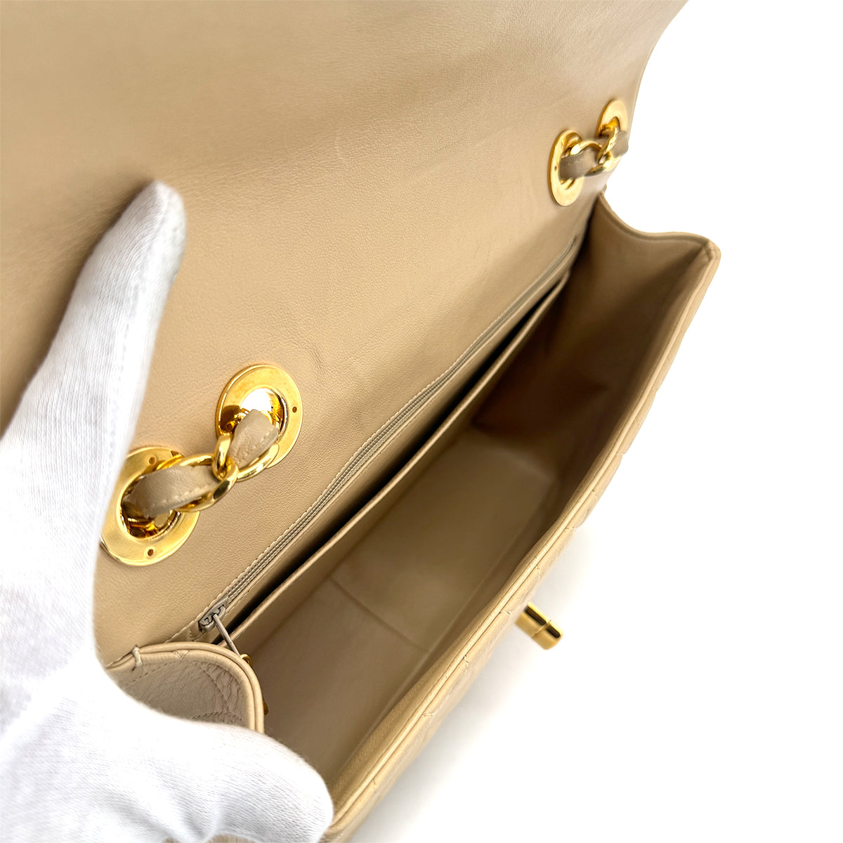 CHANEL VINTAGE JUMBO MATELASSE 30 CHAIN SHOULDER BAG BEIGE LAMB SKIN 90272547