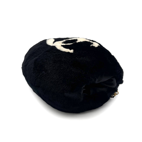 CHANEL VINTAGE COCOMARK ARM WARMER CHAIN SHOULDER BAG BLACK FUR 90273898 - PURPOSE