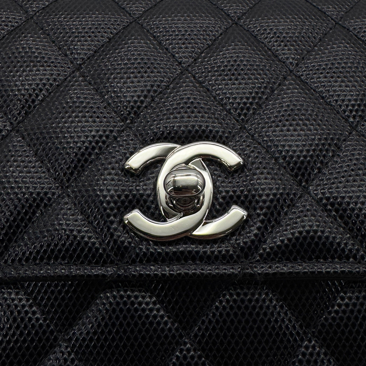 CHANEL VINTAGE MATELASSE CHAIN HAND BAG BLACK LEATHER 90275159