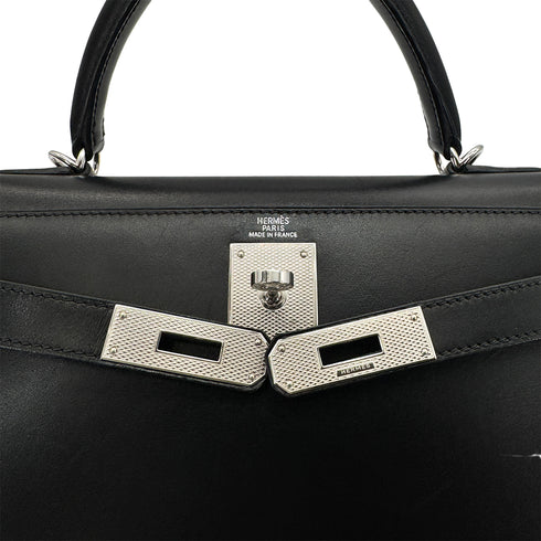HERMES KELLY 28 SELLIER GUILLOCHE BLACK BOXCALF HAND SHOULDER BAG □G 90276766 - PURPOSE