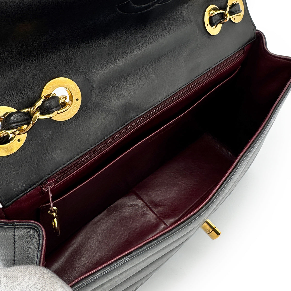 CHANEL VINTAGE MADEMOISELLE CHAIN SHOULDER BAG BLACK LAMB SKIN 90277080