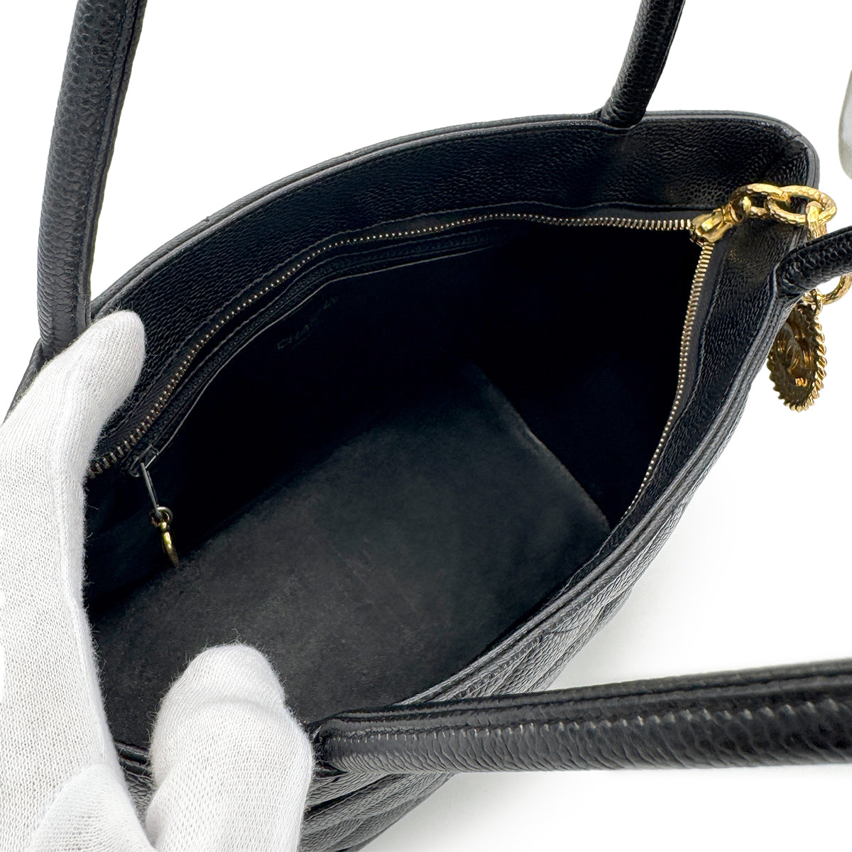 CHANEL VINTAGE MEDALLION TOTE BAG BLACK CAVIAR SKIN 90277083