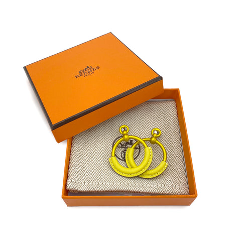 HERMES LOOP PM EARRINGS LIME GOLD SWIFT ALUMINUM ACCESSORY 90278932 - PURPOSE