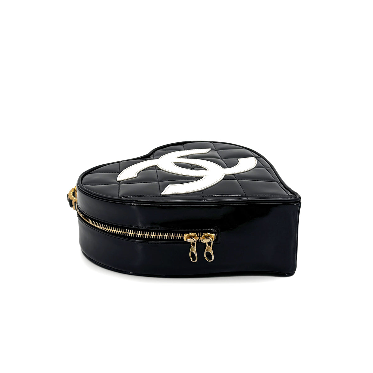 CHANEL VINTAGE MATELASSE HEART VANITY HAND BAG BLACK ENAMEL 90279823