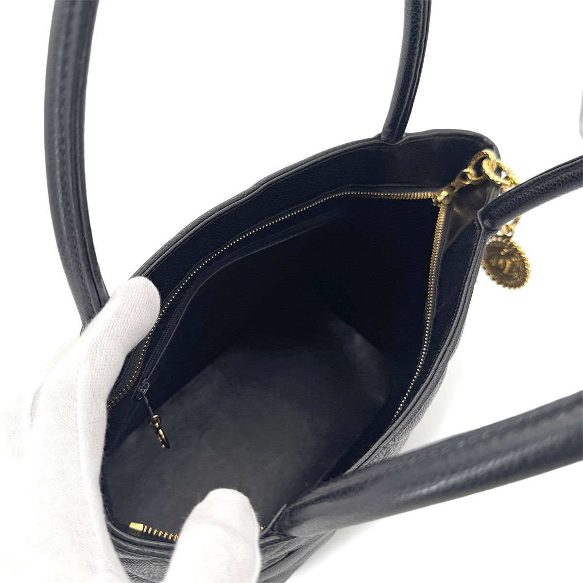 CHANEL VINTAGE MEDALLION TOTE BAG BLACK CAVIAR SKIN 90280641