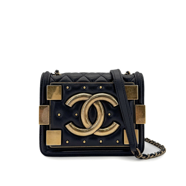 CHANEL BOY CHANEL MINI CHAIN SHOULDER BAG BLACK LEATHER 90280647
