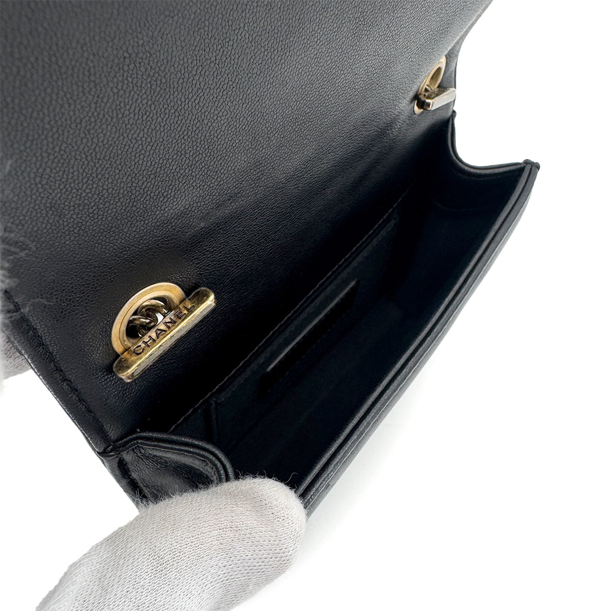 CHANEL BOY CHANEL MINI CHAIN SHOULDER BAG BLACK LEATHER 90280647