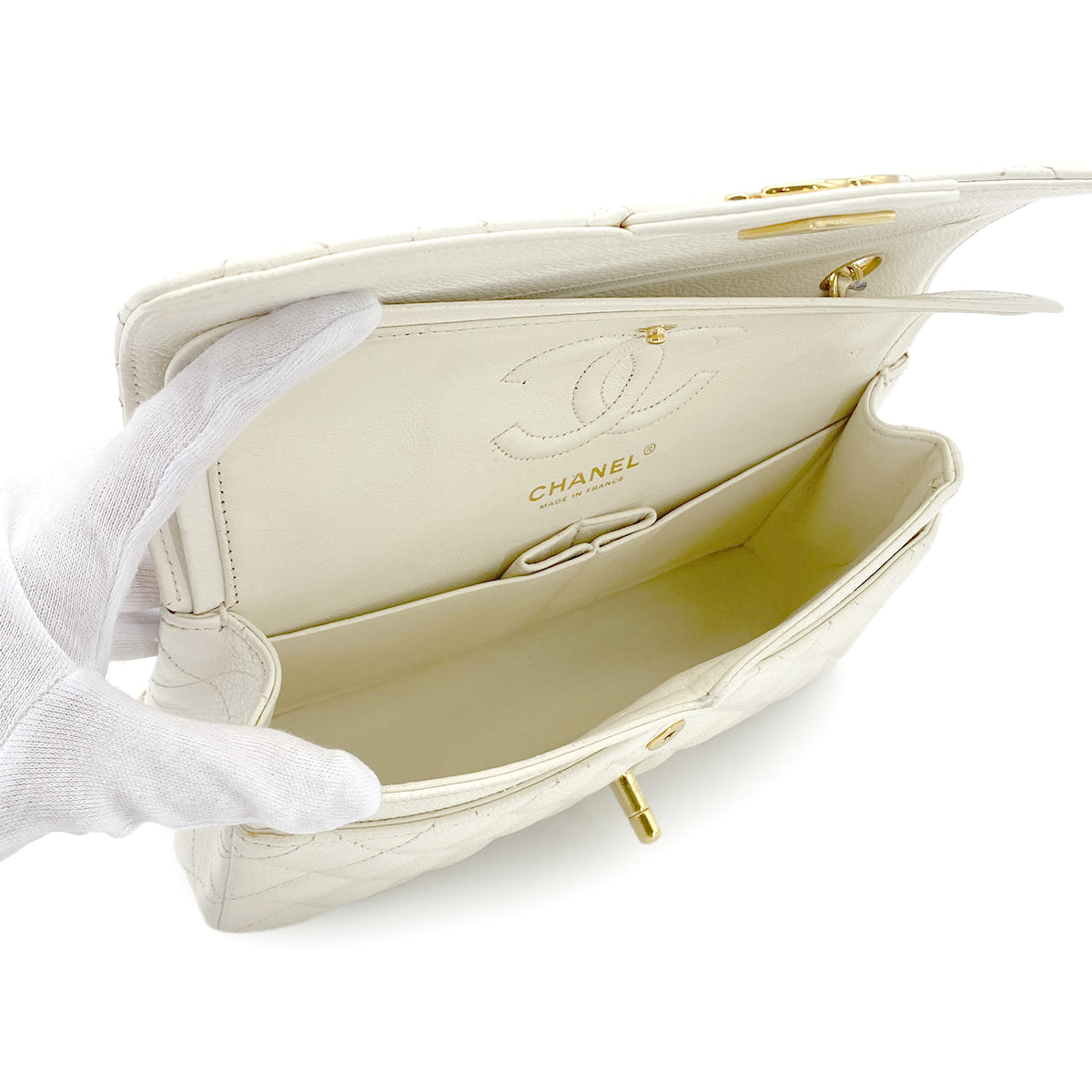 CHANEL VINTAGE CLASSIC FLAP SMALL CHAIN SHOULDER BAG WHITE CAVIAR SKIN 90282047