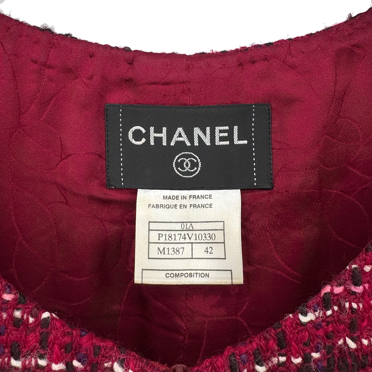 CHANEL TWEED COCO BUTTON SLEEVELESS ZIP DRESS RED WOOL 42 01A RTW 90283150