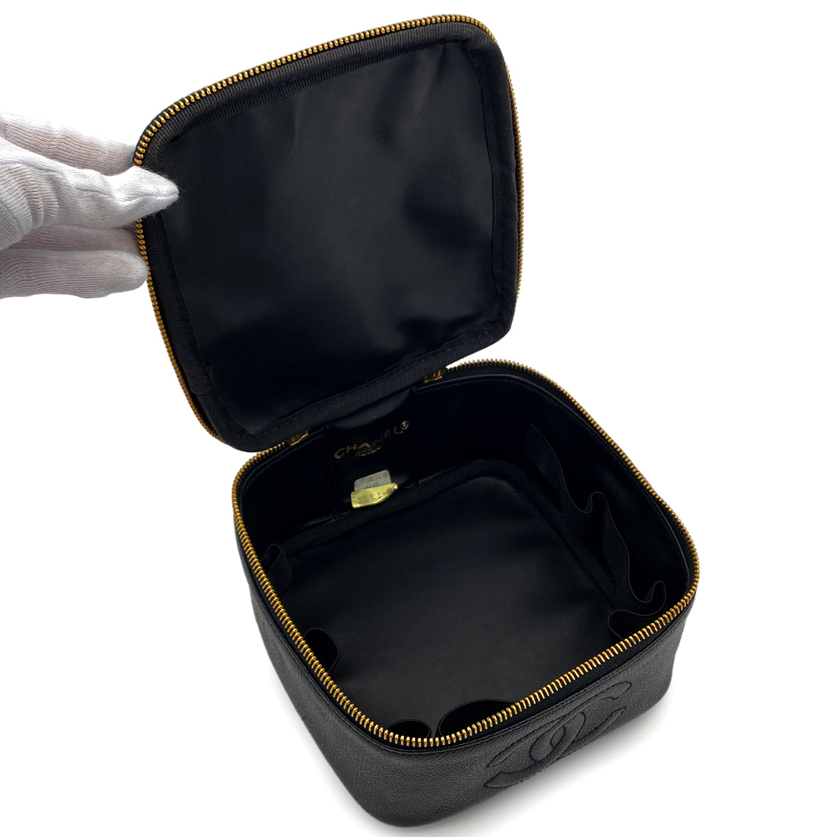 CHANEL VINTAGE VANITY HAND BAG BLACK CAVIAR SKIN 90284148