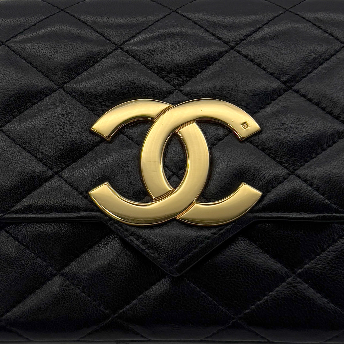 CHANEL VINTAGE MATELASSE BIG COCO CHAIN SHOULDER BAG BLACK LAMB SKIN 90284418