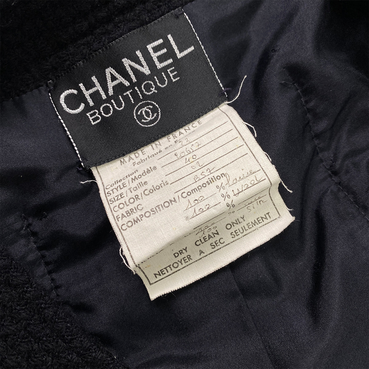 CHANEL VINTAGE TWEED JACKET COCO BUTTON BLACK WOOL 40 92 RTW 90284421