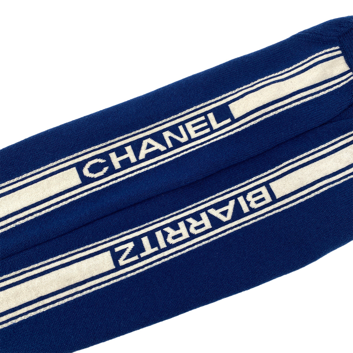 CHANEL COCO BUTTON LONG CARDIGAN TOPS LOGO BLUE WHITE CASHMERE 38 P60 RTW 90284440