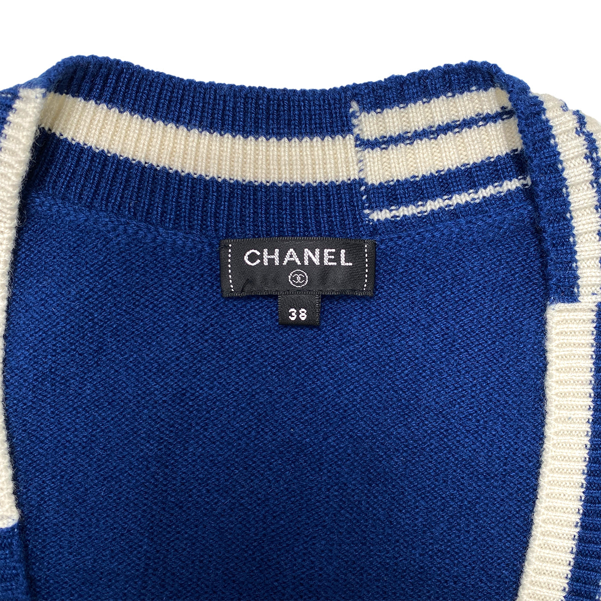 CHANEL COCO BUTTON LONG CARDIGAN TOPS LOGO BLUE WHITE CASHMERE 38 P60 RTW 90284440