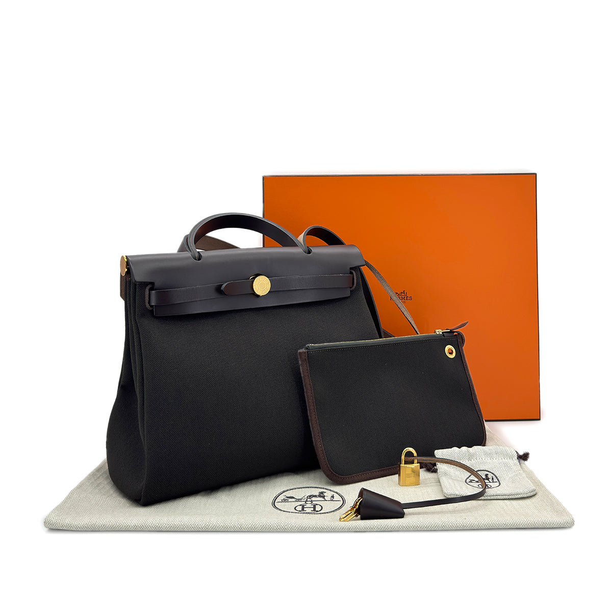 HERMES HERBAG ZIP PM 31 HAND SHOULDER BAG VERT MAQUIS VACHE HUNTER TOILE MILITAIRE W 90284557